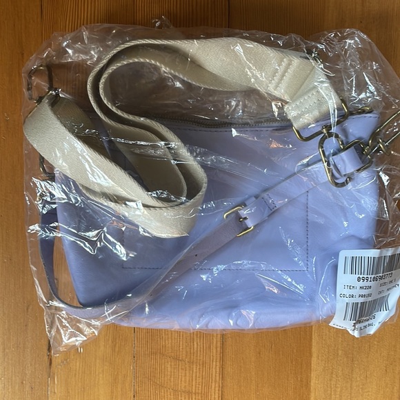 Madewell Crossbody Carabiner Sling Bag - Picture 6 of 6